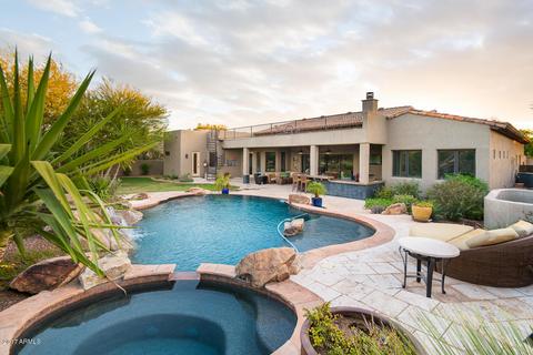 5432 E Hashknife Rd, Phoenix, AZ 85054 photo 2
