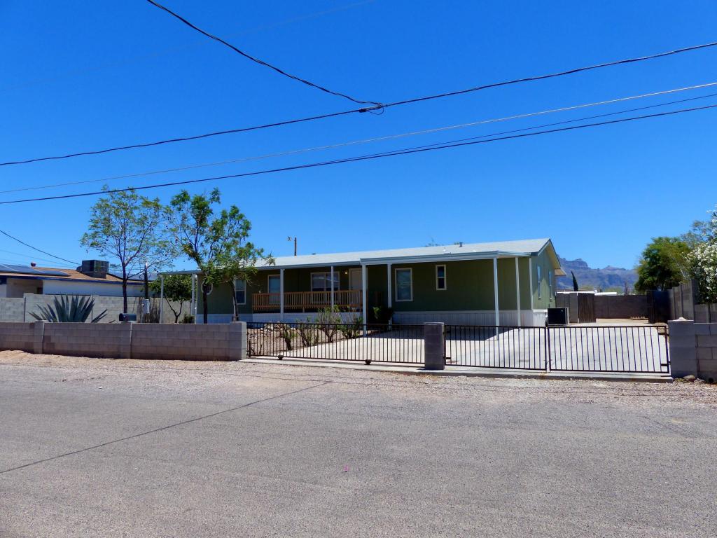 1485 N Monterey Dr, Apache Junction, AZ 85120 photo 1