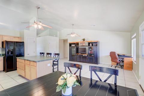 950 S Wanda Dr, Gilbert, AZ 85296 photo 8