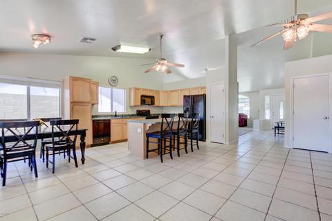 950 S Wanda Dr, Gilbert, AZ 85296 photo 5