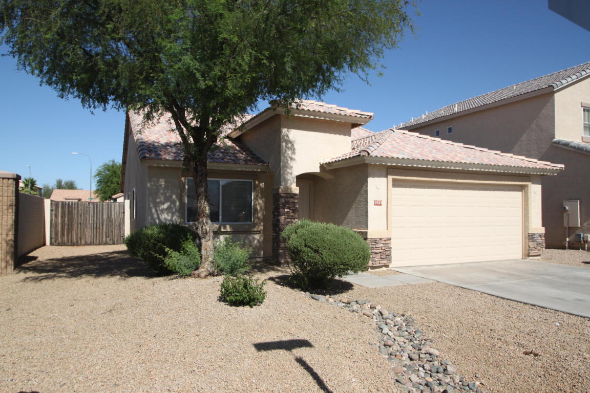 1929 N 103rd Ln, Avondale, AZ 85392 photo 2