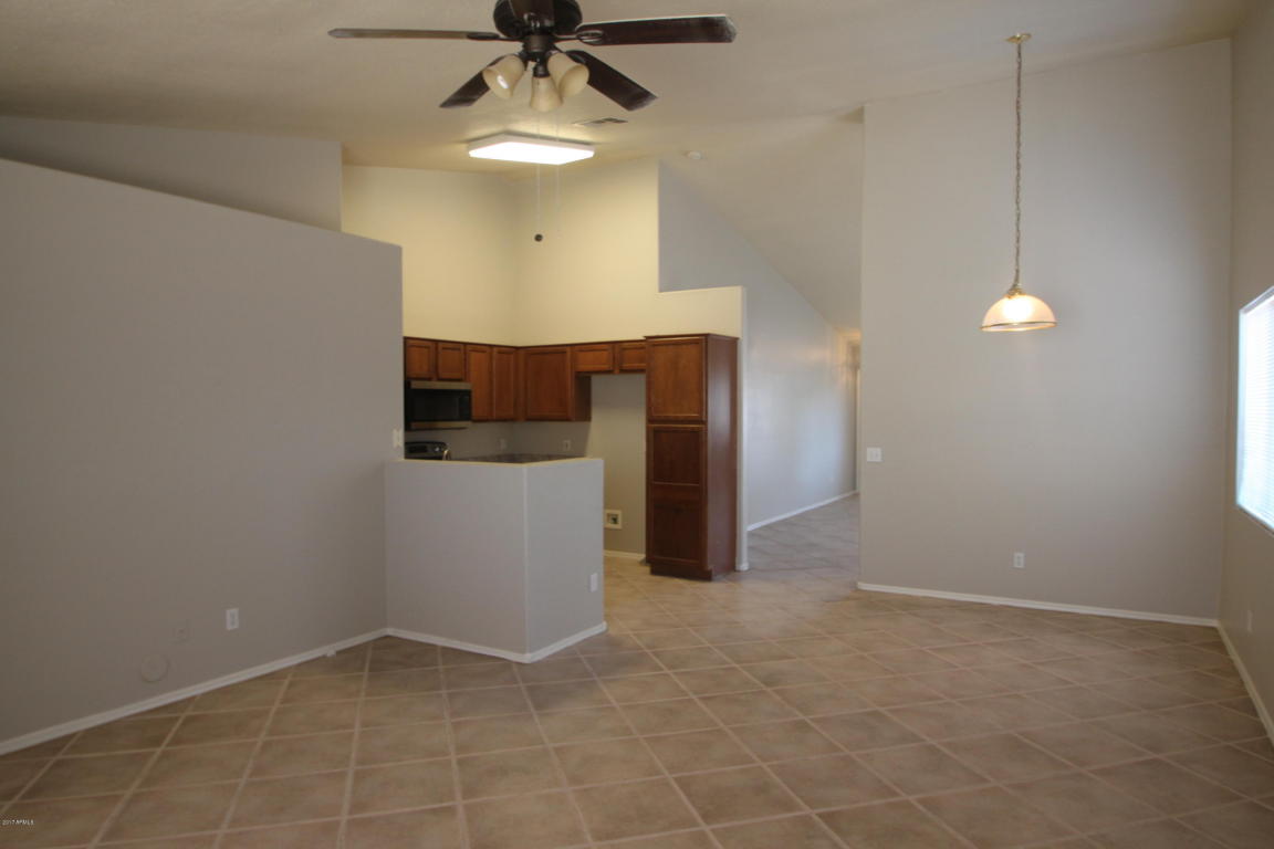 1929 N 103rd Ln, Avondale, AZ 85392 photo 8