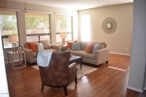 4023 E Sidewinder Ct, Gilbert, AZ 85297 photo 2