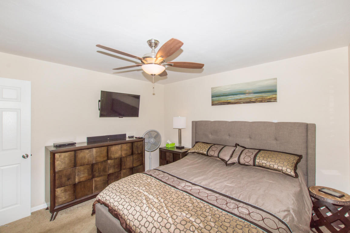 3032 E Pinchot Ave, Phoenix, AZ 85016 photo 12