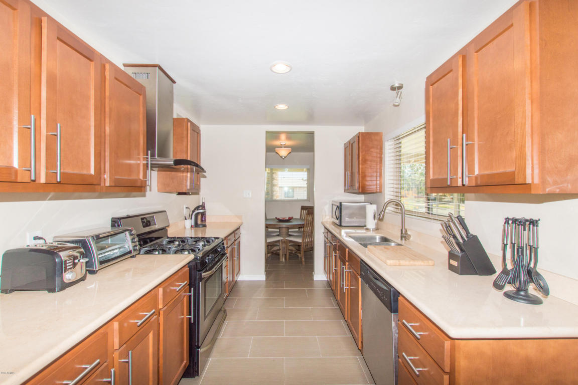 3032 E Pinchot Ave, Phoenix, AZ 85016 photo 7