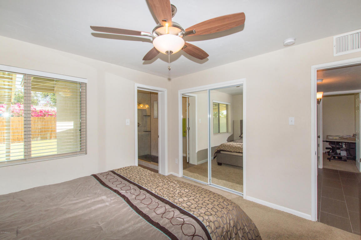 3032 E Pinchot Ave, Phoenix, AZ 85016 photo 11