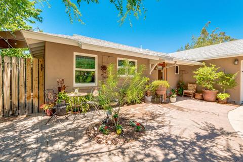3216 E Georgia Ave, Phoenix, AZ 85018 photo 4