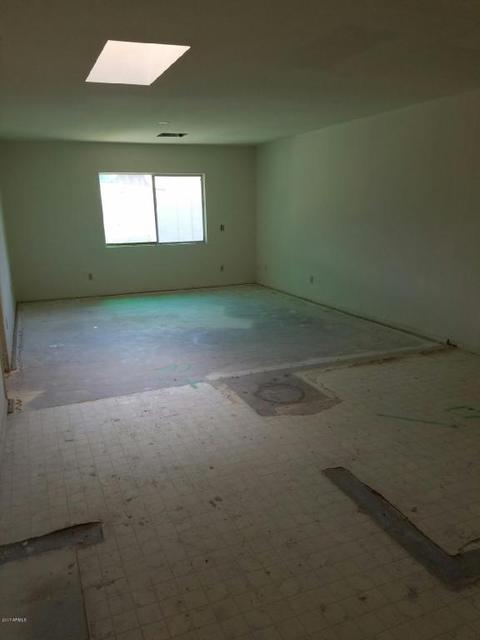 3511 E North Ln, Phoenix, AZ 85028 photo 9