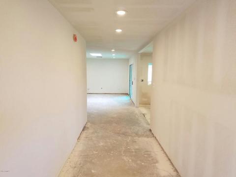 3511 E North Ln, Phoenix, AZ 85028 photo 8