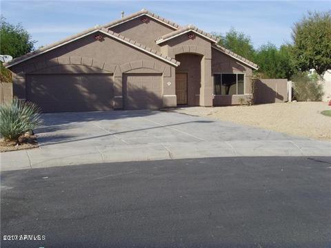 630 S Lanus Dr, Gilbert, AZ 85296 photo 1