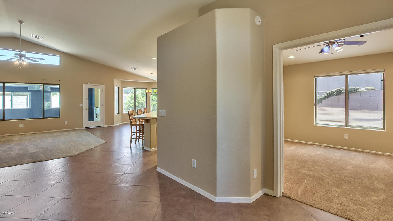 9924 E Lindner Ave, Mesa, AZ 85209 photo 3