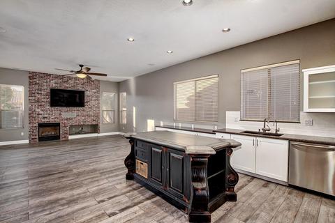 864 E Harrison Ct, Gilbert, AZ 85295 photo 13
