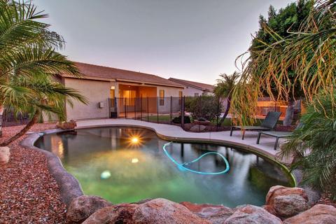 864 E Harrison Ct, Gilbert, AZ 85295 photo 5