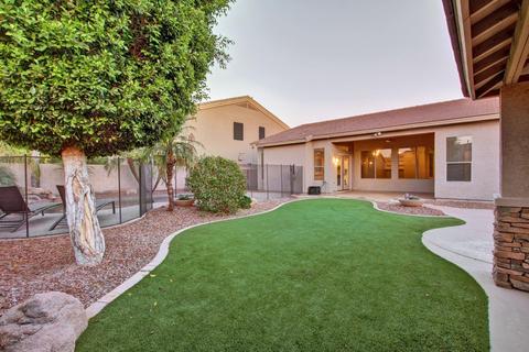 864 E Harrison Ct, Gilbert, AZ 85295 photo 11