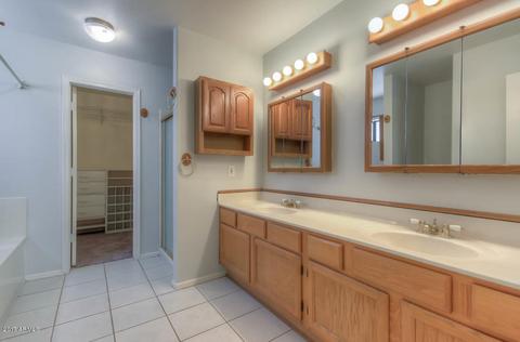 1402 E Tremaine Ave, Gilbert, AZ 85234 photo 15
