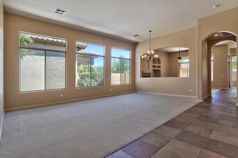 3919 E Daley Ln, Phoenix, AZ 85050 photo 9