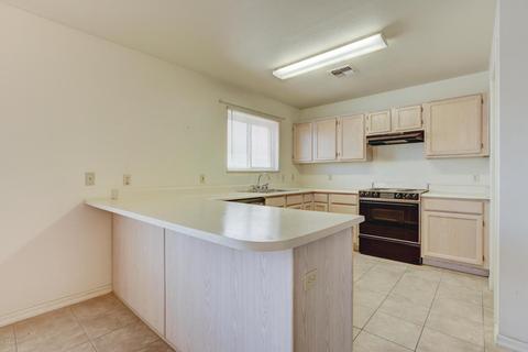 165 W Moore Ave, Gilbert, AZ 85233 photo 11