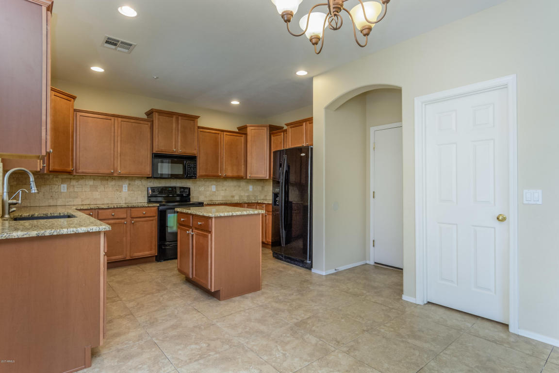 1445 Elgin St, Gilbert, AZ 85295 photo 6
