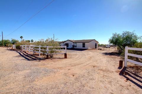 1076 N Grand Dr, Apache Junction, AZ 85120 photo 3