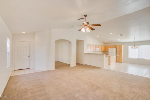 4057 S Summer Ct, Gilbert, AZ 85297 photo 6