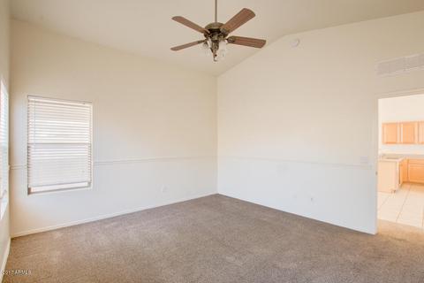 4057 S Summer Ct, Gilbert, AZ 85297 photo 12