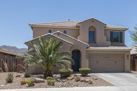2205 E Flintlock Dr, Gilbert, AZ 85298 photo 1