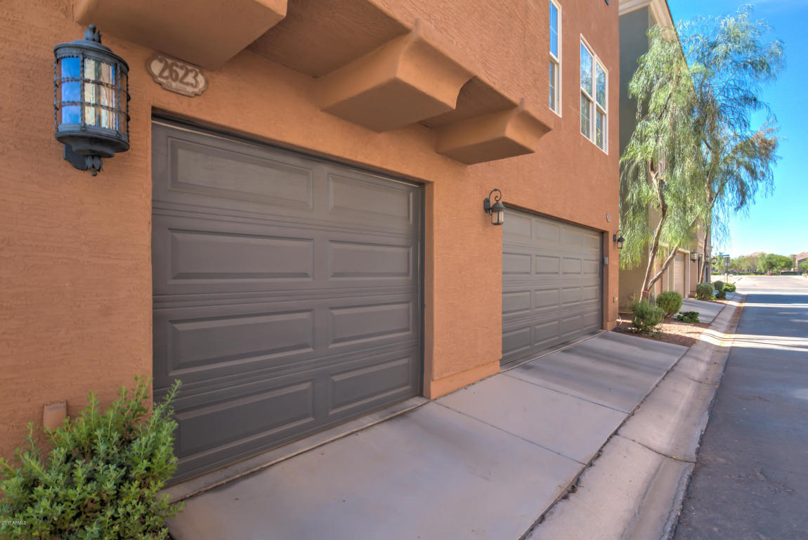 2623 S Key Biscayne Dr, Gilbert, AZ 85295 photo 3