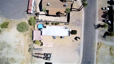 9017 S 8th Pl, Phoenix, AZ 85042 photo 4
