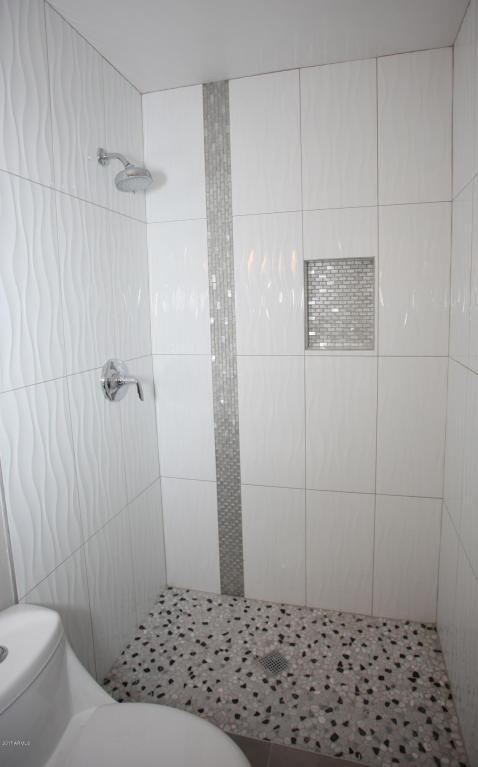 2525 W Freeway Ln, Phoenix, AZ 85021 photo 25