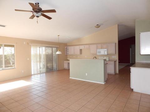 1910 E Vineyard Rd, Phoenix, AZ 85042 photo 5