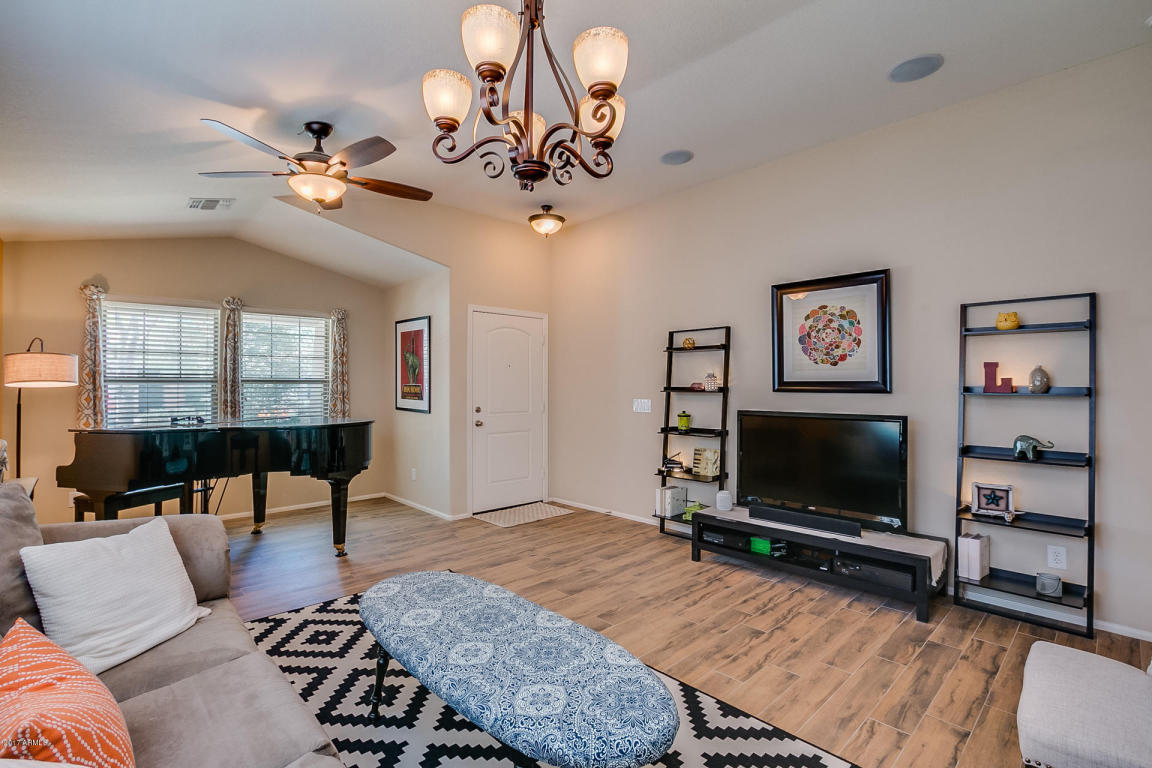 4226 E Sandy Way, Gilbert, AZ 85297 photo 5