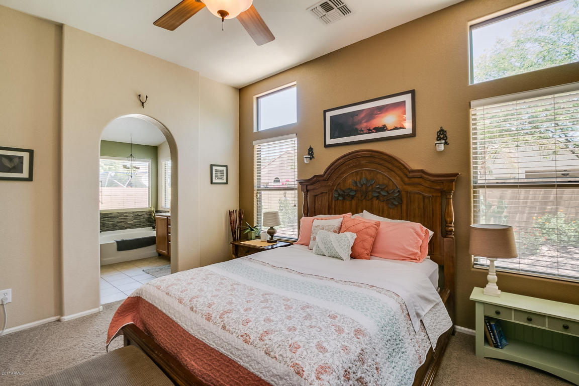 4226 E Sandy Way, Gilbert, AZ 85297 photo 25