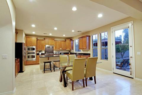 22416 N 37th Run, Phoenix, AZ 85050 photo 26