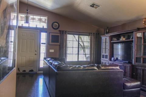 237 W Grovers Ave, Phoenix, AZ 85023 photo 4