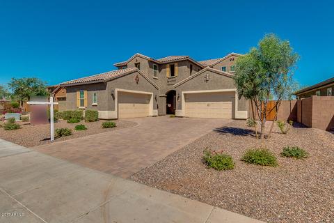 2528 E Tomahawk Ct, Gilbert, AZ 85298 photo 1