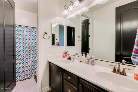 2528 E Tomahawk Ct, Gilbert, AZ 85298 photo 18