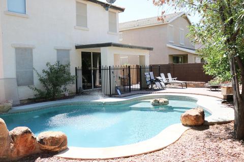 1560 S Hawk Ct, Gilbert, AZ 85296 photo 21
