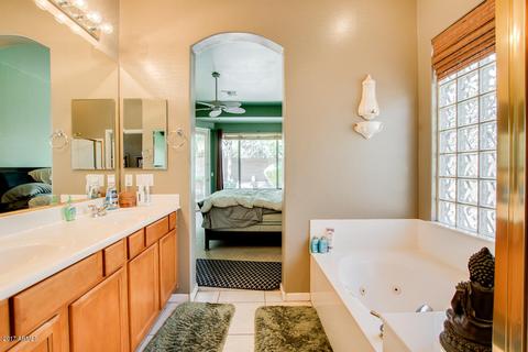 3475 E Parkview Dr, Gilbert, AZ 85295 photo 19