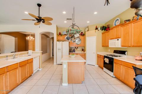 3475 E Parkview Dr, Gilbert, AZ 85295 photo 12