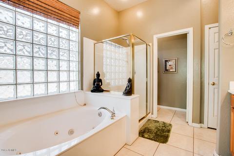 3475 E Parkview Dr, Gilbert, AZ 85295 photo 22