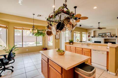 3475 E Parkview Dr, Gilbert, AZ 85295 photo 13