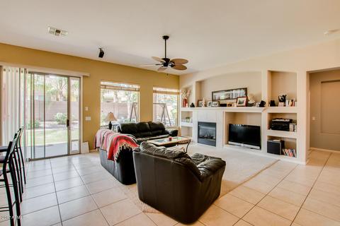 3475 E Parkview Dr, Gilbert, AZ 85295 photo 6
