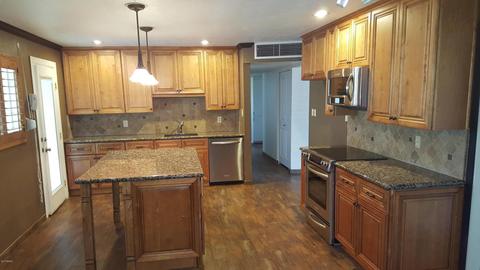 2331 W Freeway Ln, Phoenix, AZ 85021 photo 4