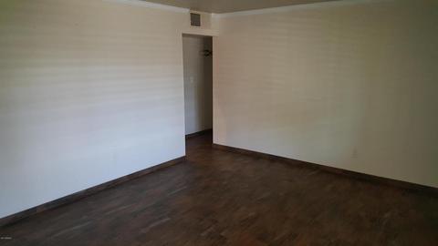 2331 W Freeway Ln, Phoenix, AZ 85021 photo 9