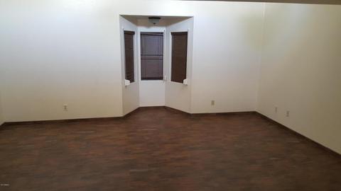 2331 W Freeway Ln, Phoenix, AZ 85021 photo 11
