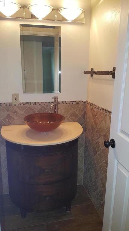 2331 W Freeway Ln, Phoenix, AZ 85021 photo 12