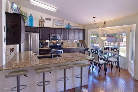 2028 S Constellation Ct, Gilbert, AZ 85295 photo 9
