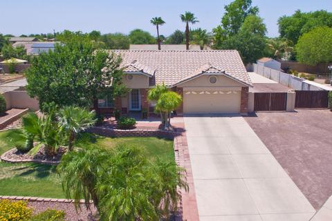 2028 S Constellation Ct, Gilbert, AZ 85295 photo 1