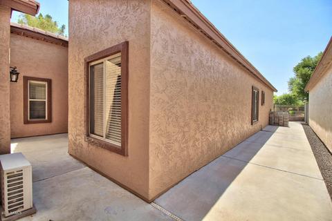 930 S Banning St, Gilbert, AZ 85296 photo 4