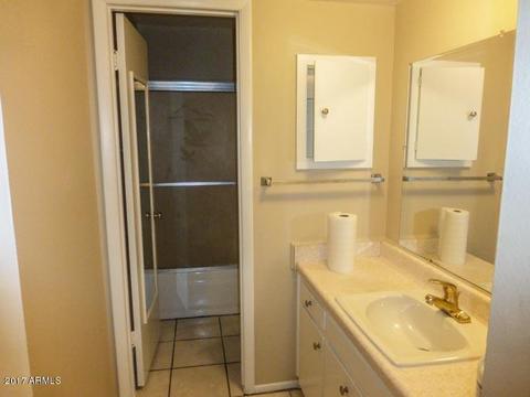 7132 W Wolf St, Phoenix, AZ 85033 photo 7